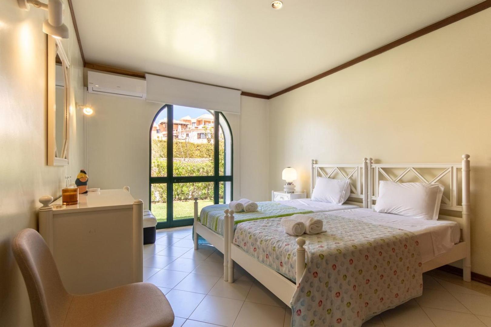 Tac - Vila Tina Vilamoura Картейра Экстерьер фото